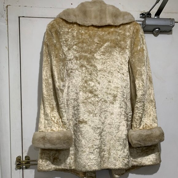 VINTAGE ARISTOCRAT FAUX & REAL FUR DOUBLE BREAST COATS SIZE S - Picture 8 of 13